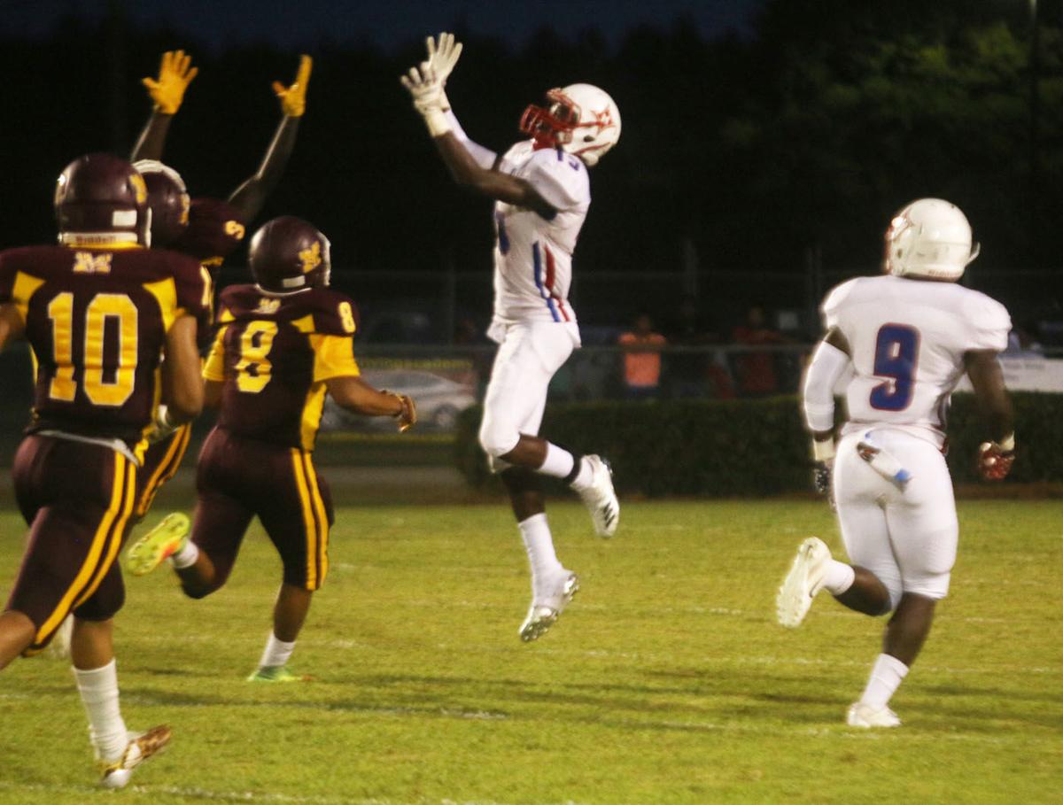 Mullins vs. Marion Football Featured