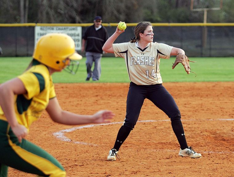 Johnsonville softball defeats Latta Gallery