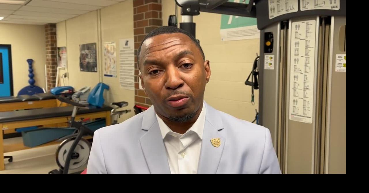 South Florence girls shake off rust, top Midland Valley in playoff opener