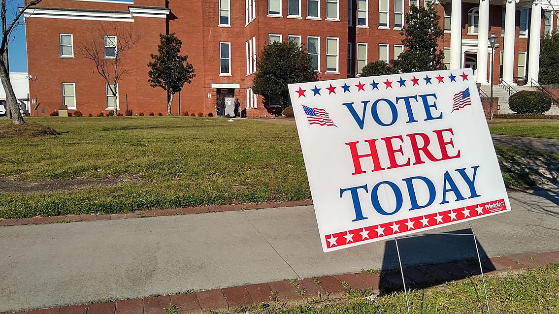 South Carolina Democratic Primary Voting Begins At 7 A.m. Saturday