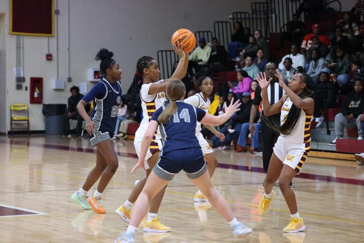 Marion vs. East Clarendon Basketball