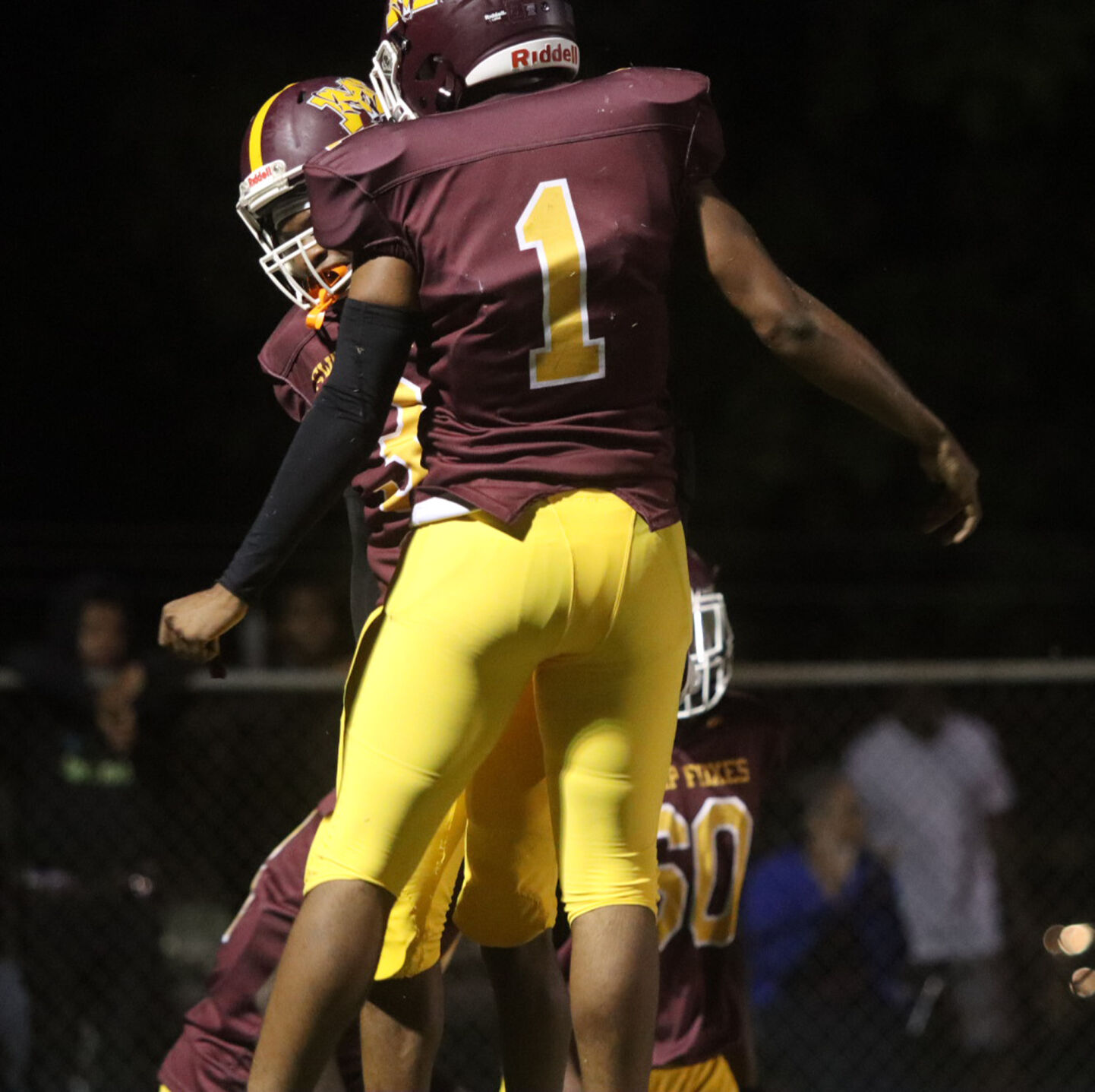 Marion Swamp Foxes celebrate homecoming 42-32 over Andrews