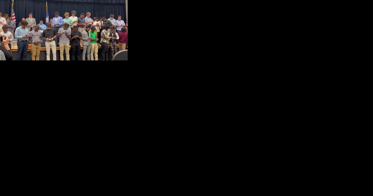 State football champion Bruins gather for awards ring ceremony