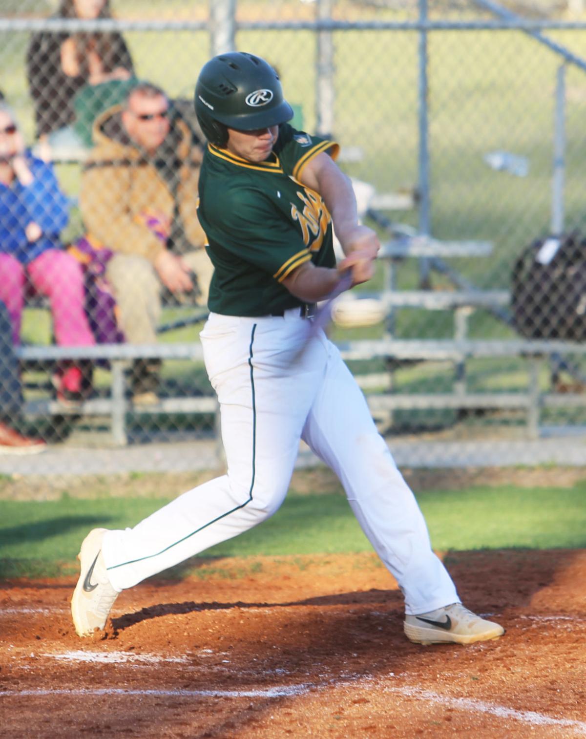 Big innings, Latta miscues propel West Florence baseball to 149