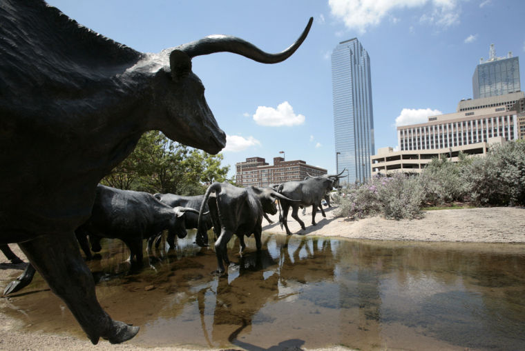 Dallas 5 free things from arts to Dealey Plaza