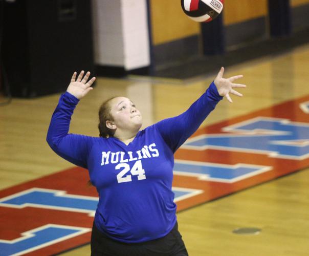 Marion volleyball sweeps Mullins on the road