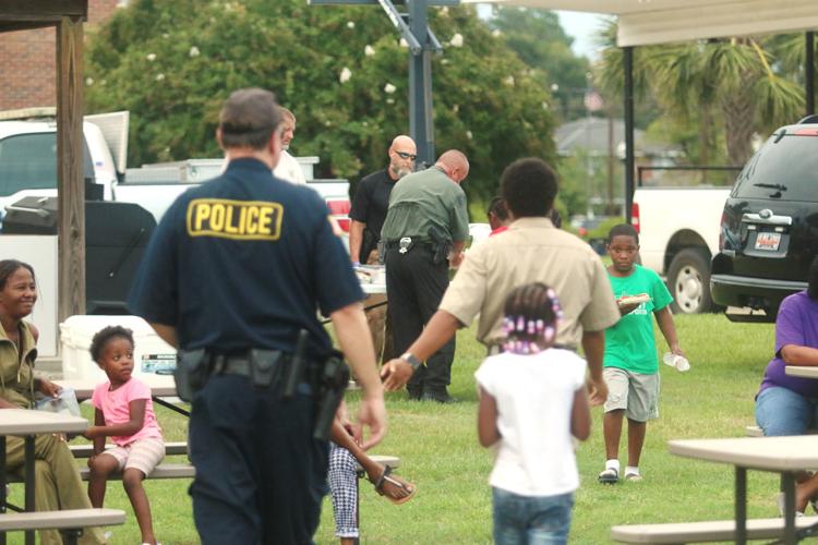Mullins Police Department hosts National Night Out event