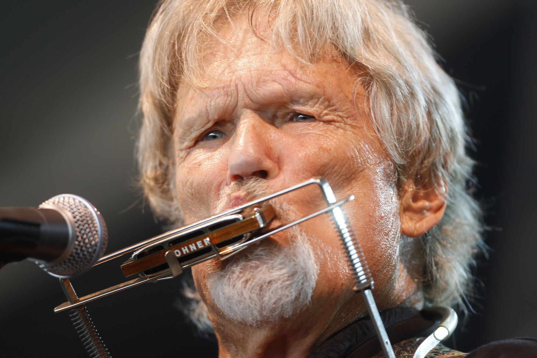 Kris Kristofferson Turns 85 Today. His Life And Career, In Photos ...