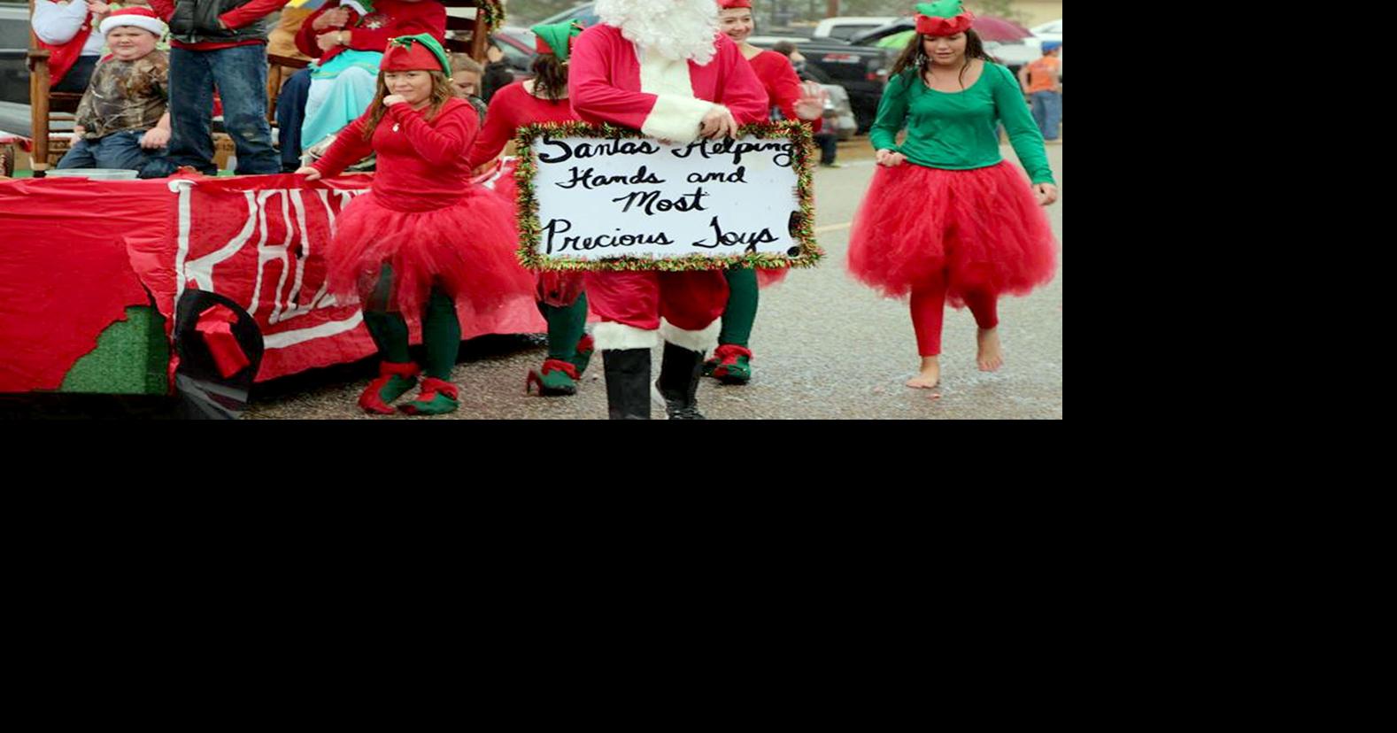 Christmas Parade 2022 Baraneau Barrineau Parade.jpg | | Scnow.com