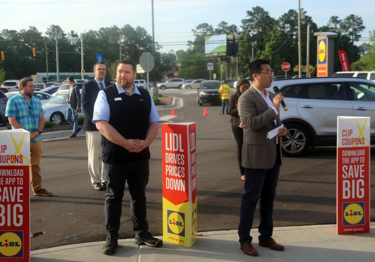 Lidl holds grand opening