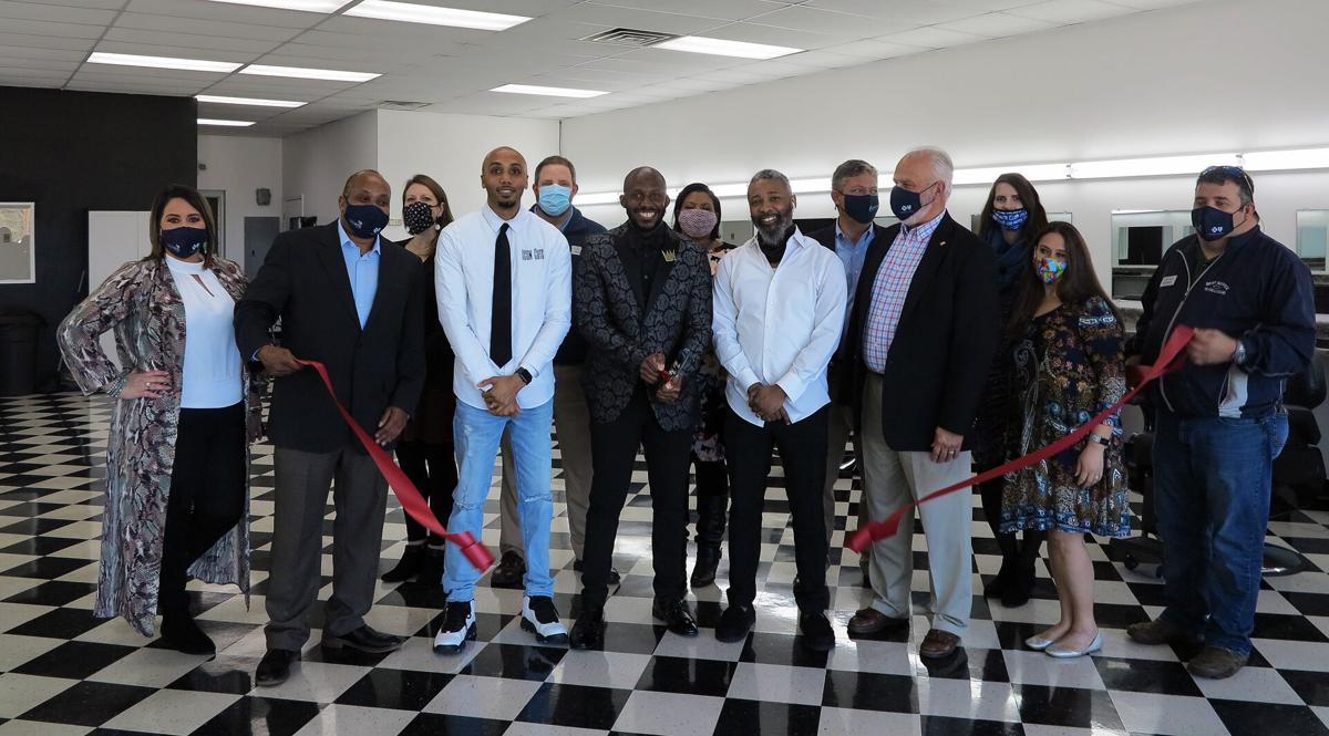 Icon Cuts University holds ribbon cutting; classes begin Feb. 2