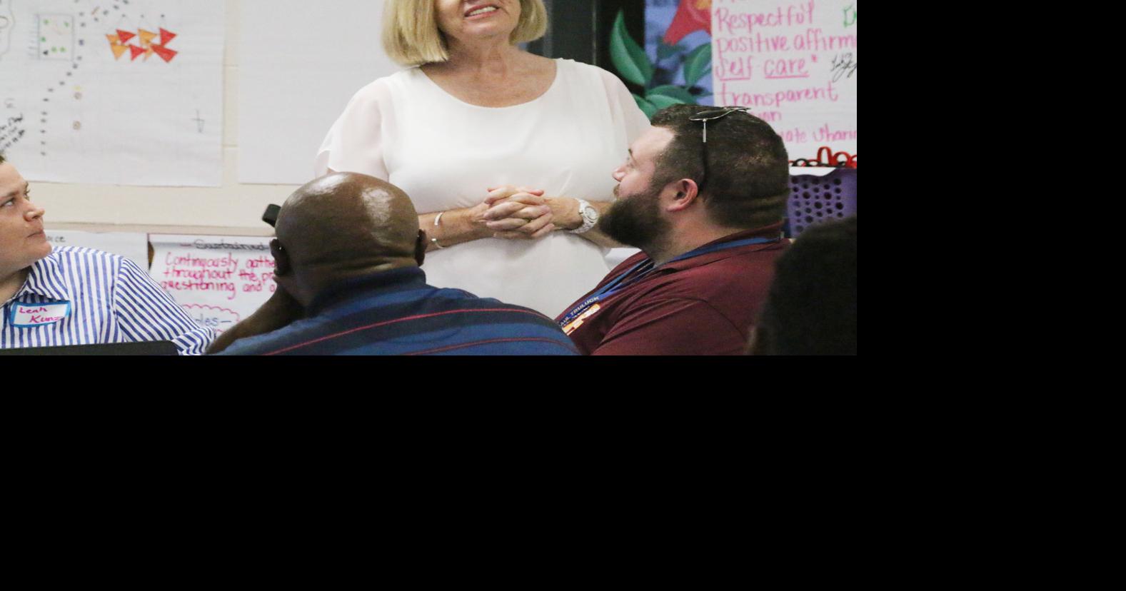 In visit to Lake City, Spearman praises School District Three