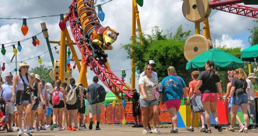 Disney World, Disneyland clamp down on disability cards - Vimarsana News