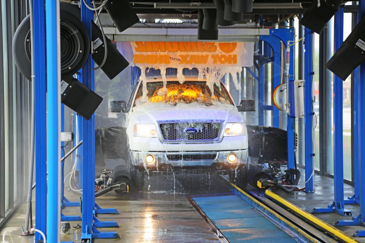 Tidal Wave Auto Spa fresh and clean in three minutes Gallery