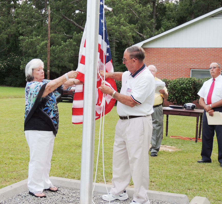 Brittons Neck Woodmen Life flag dedication News