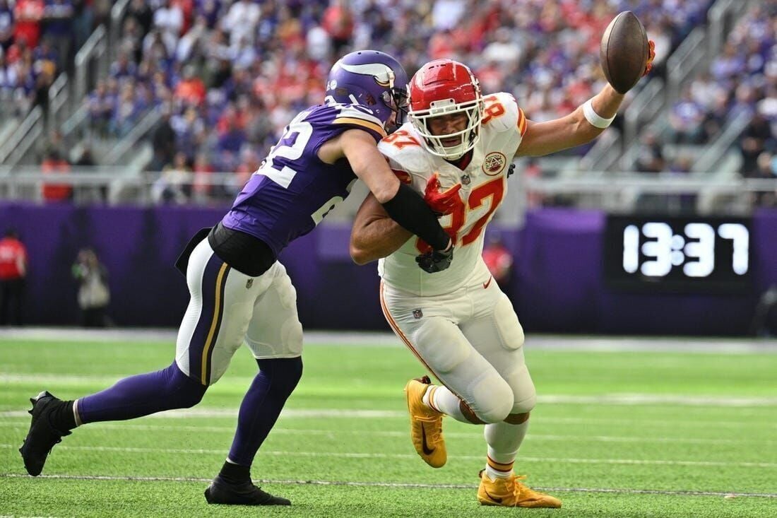 Kansas City Chiefs' Travis Kelce (87) walks the turf during the second half  of the NFL Super Bo …