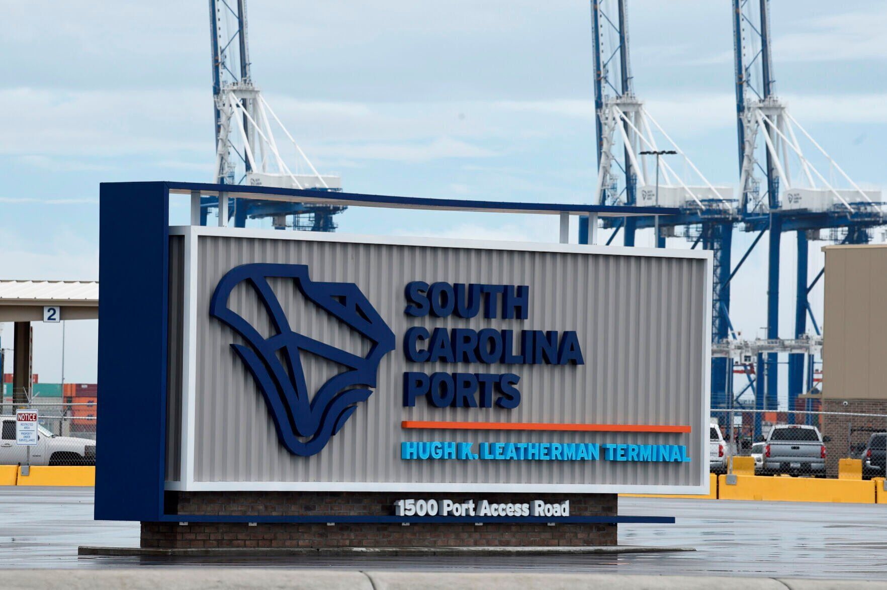 SC, GA Governors fight to preserve Port Jobs - Vimarsana News