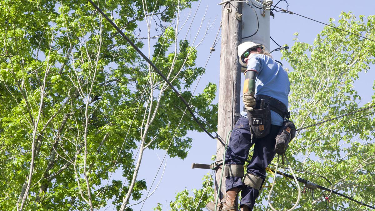 duke-energy-linemen-to-share-spotlight-with-all-front-line-workers