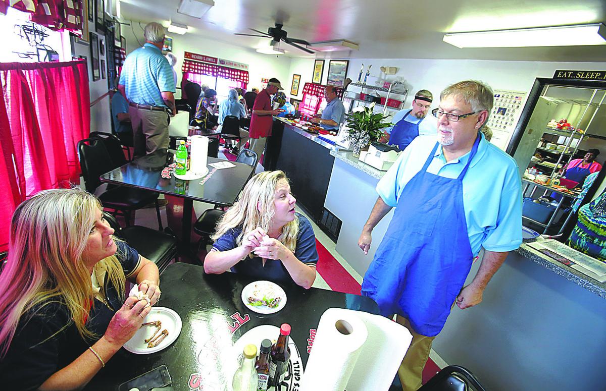 Joe’s Grill, Darlington celebrate 62 years of friendship