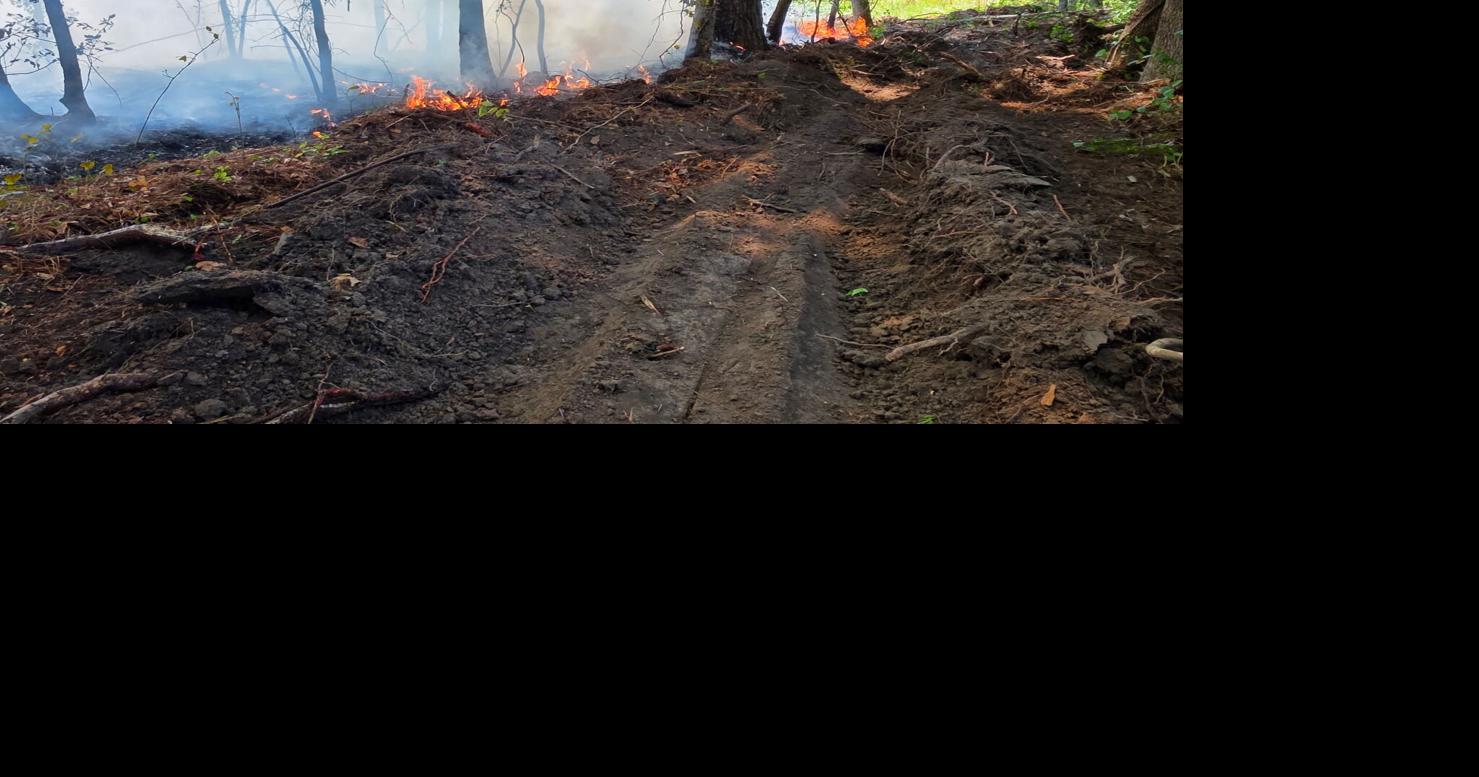 Firefighters respond to rapidly spreading field fire