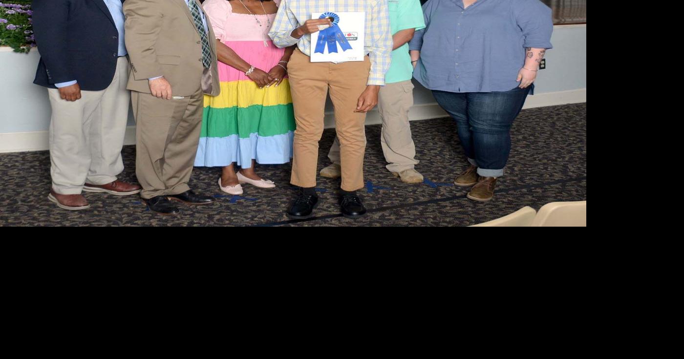 Darlington County School District announces 2023 Art in Business winners