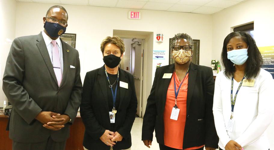 Florence-Darlington Technical College president visits Mullins campus