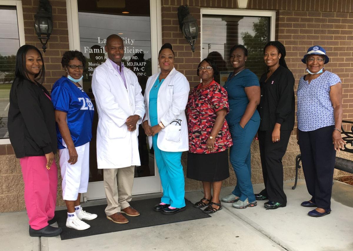 Sorority Members Show Appreciation Pee Dee Weekly Scnow Com