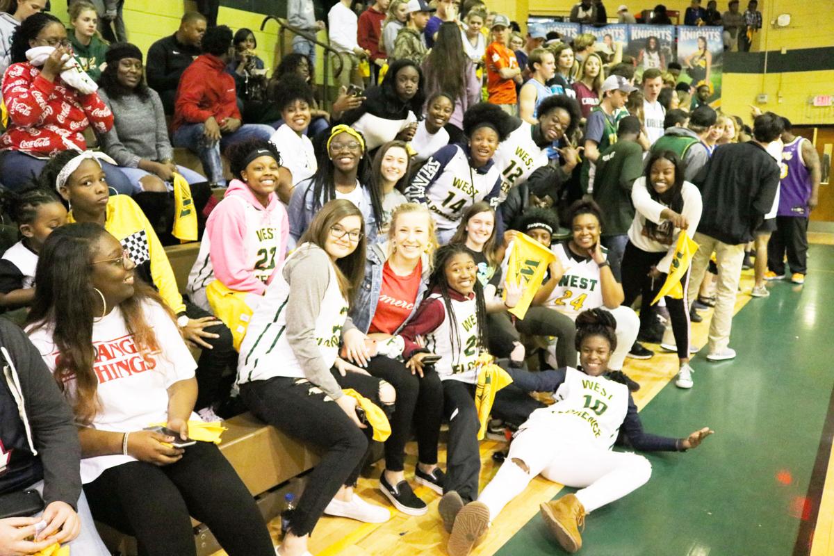 Photos From West Florence Boys Basketball Vs Dutch Fork Gallery Scnow Com