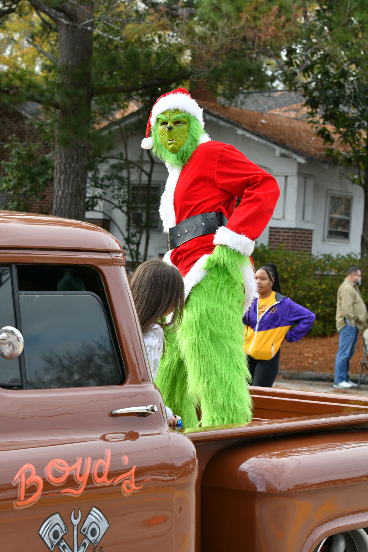 grinch truck parade｜TikTok Search