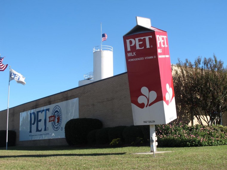 Former Florence PET Dairy employees face uncertain future