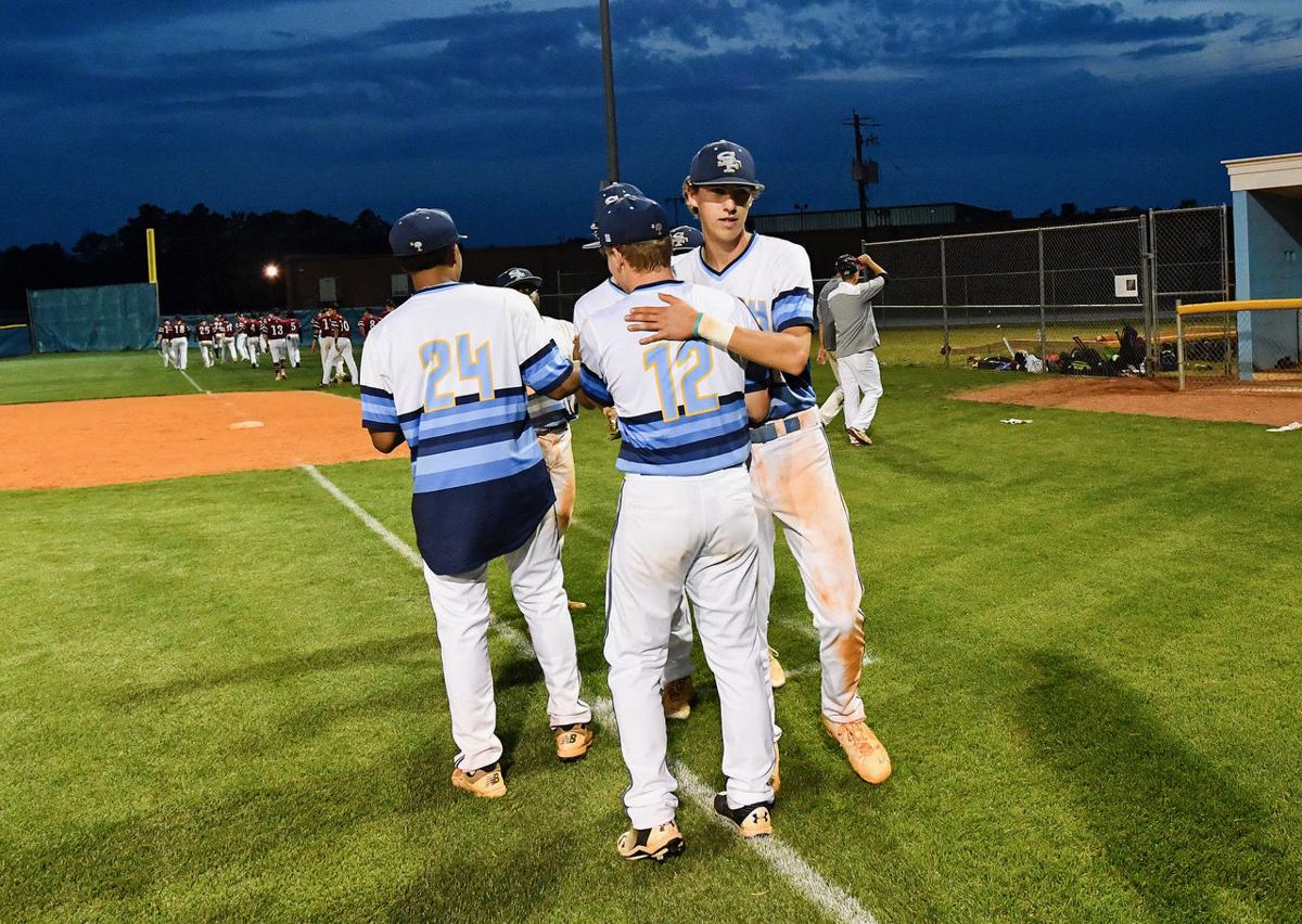 Big 6th inning helps South Florence baseball avoid elimination, top