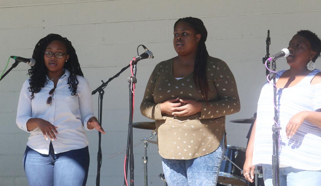 Gospel Fest Helps Bring Hurricane Relief To Mullins Featured Scnow Com