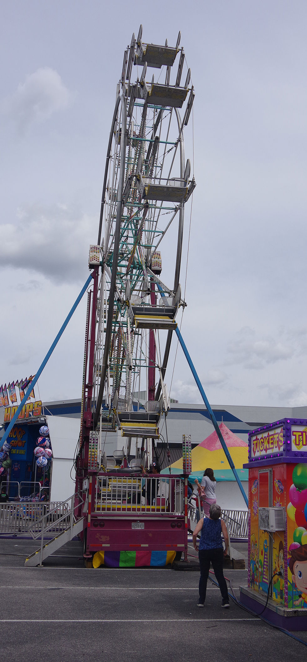 Florence Center Spring Carnival News