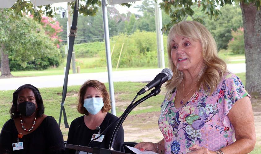 CareSouth Carolina and CSC Community Pharmacy host a ribbon cutting