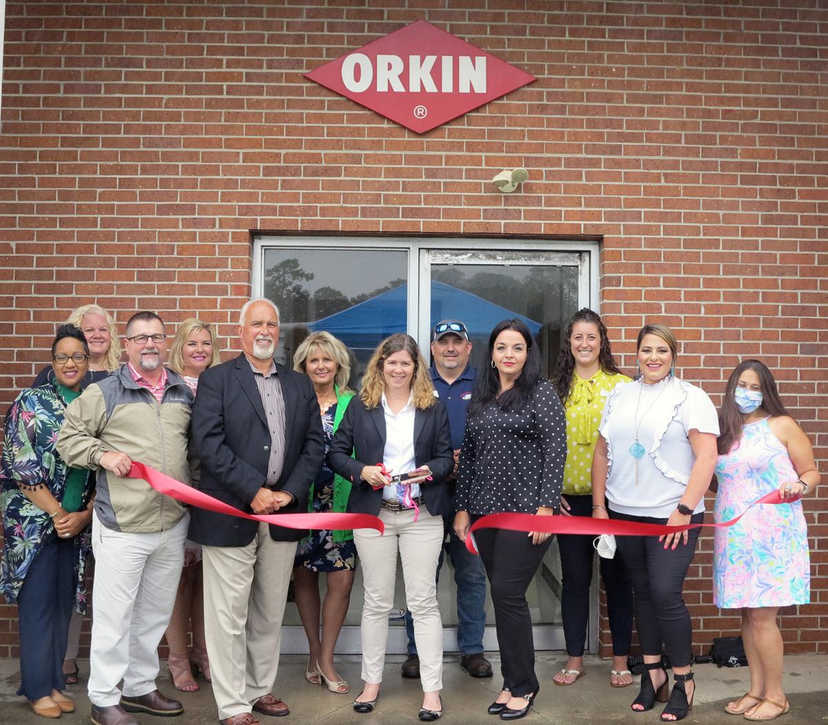 Orkin joins Florence chamber and celebrates with ribbon cutting