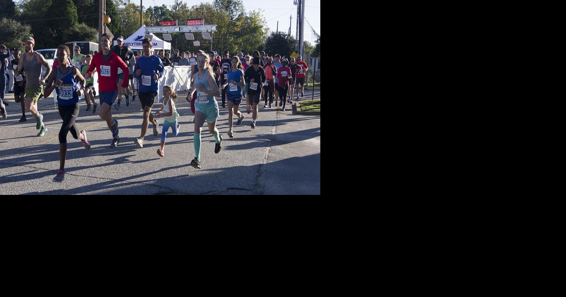 Run Like a Nut draws hundreds of runners