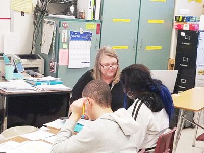 Kim Hamilton Went From The Marine Corps To The Classroom Local