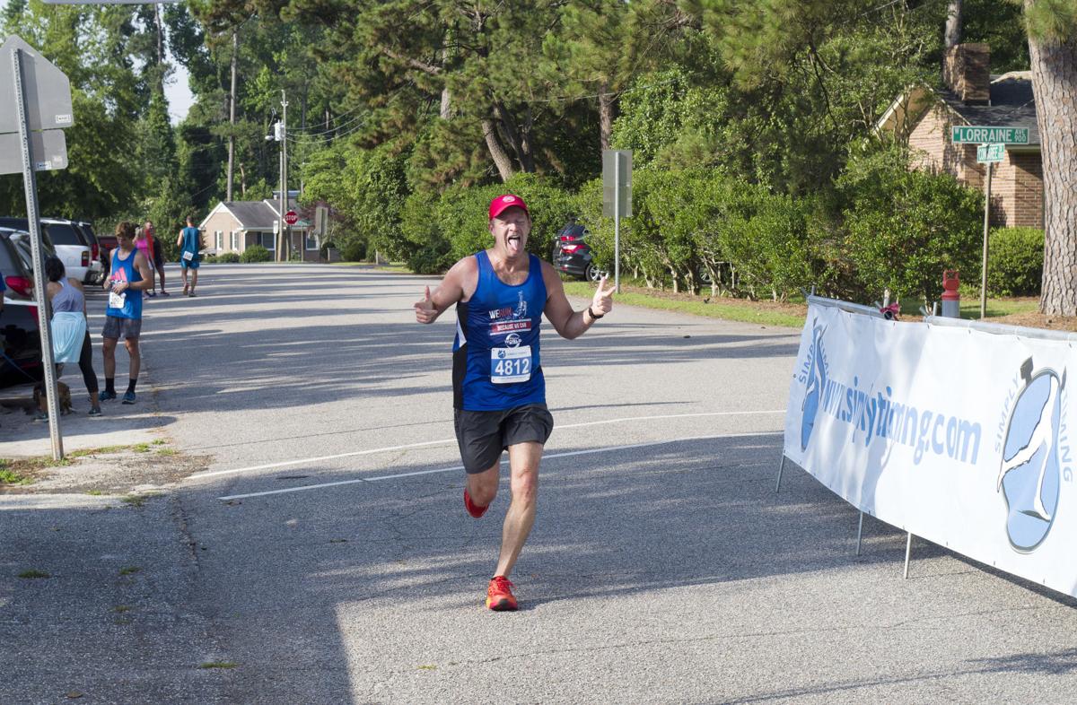 Runners pound it out in two Florence 5K races