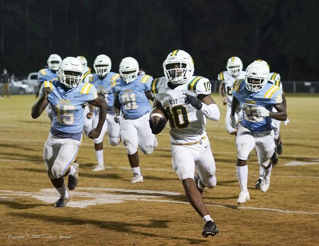 West Florence edges South Florence in final game at Memorial Stadium