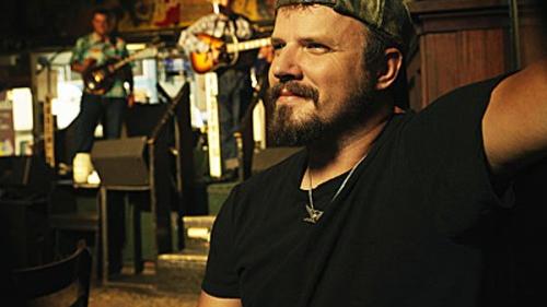 Jamey Johnson's unsmiling voice resurrects the outlaws of country music