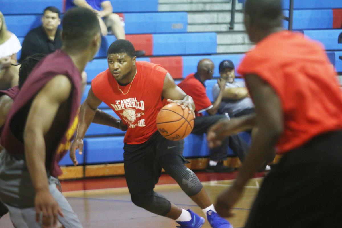 Coach Mark Gerald Annual Marion County Alumni Basketball Game is a slam