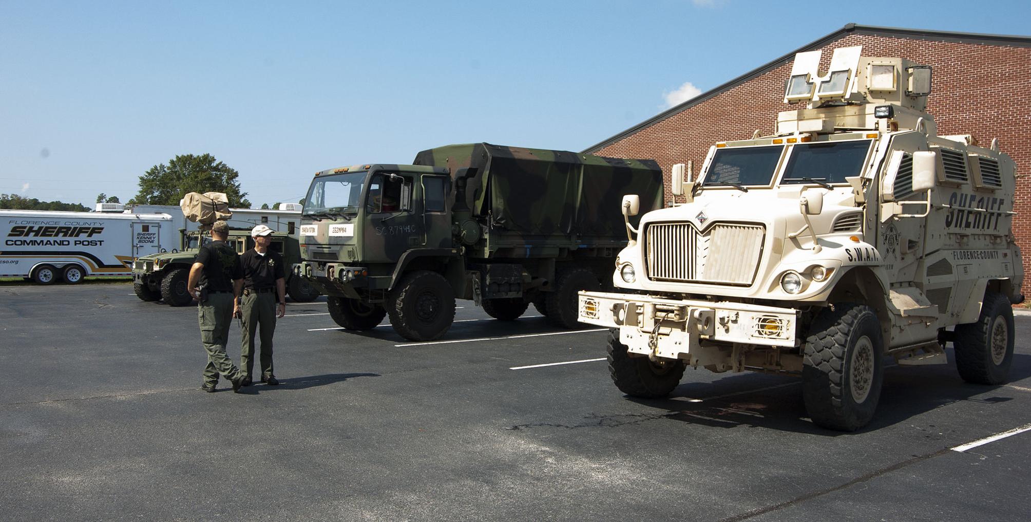 Lynches River heads for Saturday crest, residents evacuate