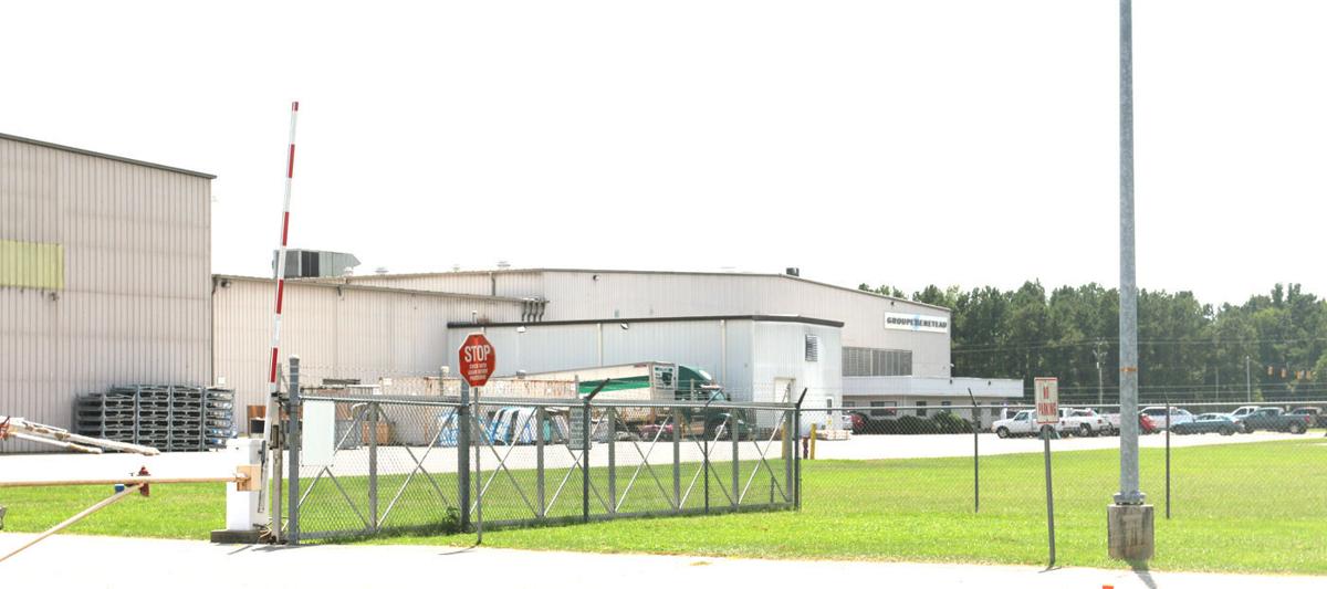 Groupe Beneteau To Close Marion Facility That It Opened In 1986 Local News Scnow Com