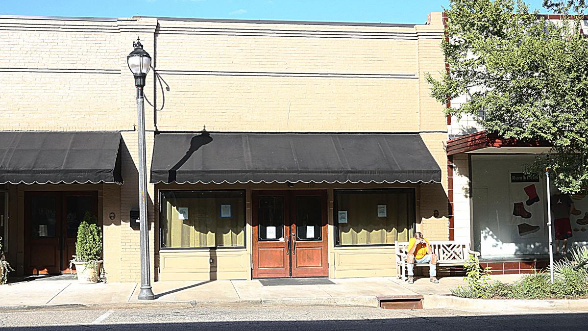 Green Frog restaurant, pub to jump into Lake City scene Pee Dee