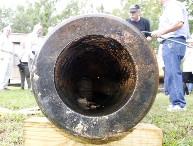 Civil War cannons raised from Great Pee Dee River