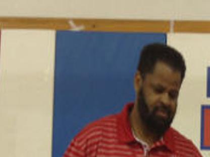 Mullins Basketball S Reaves Announces Olney Central Signing