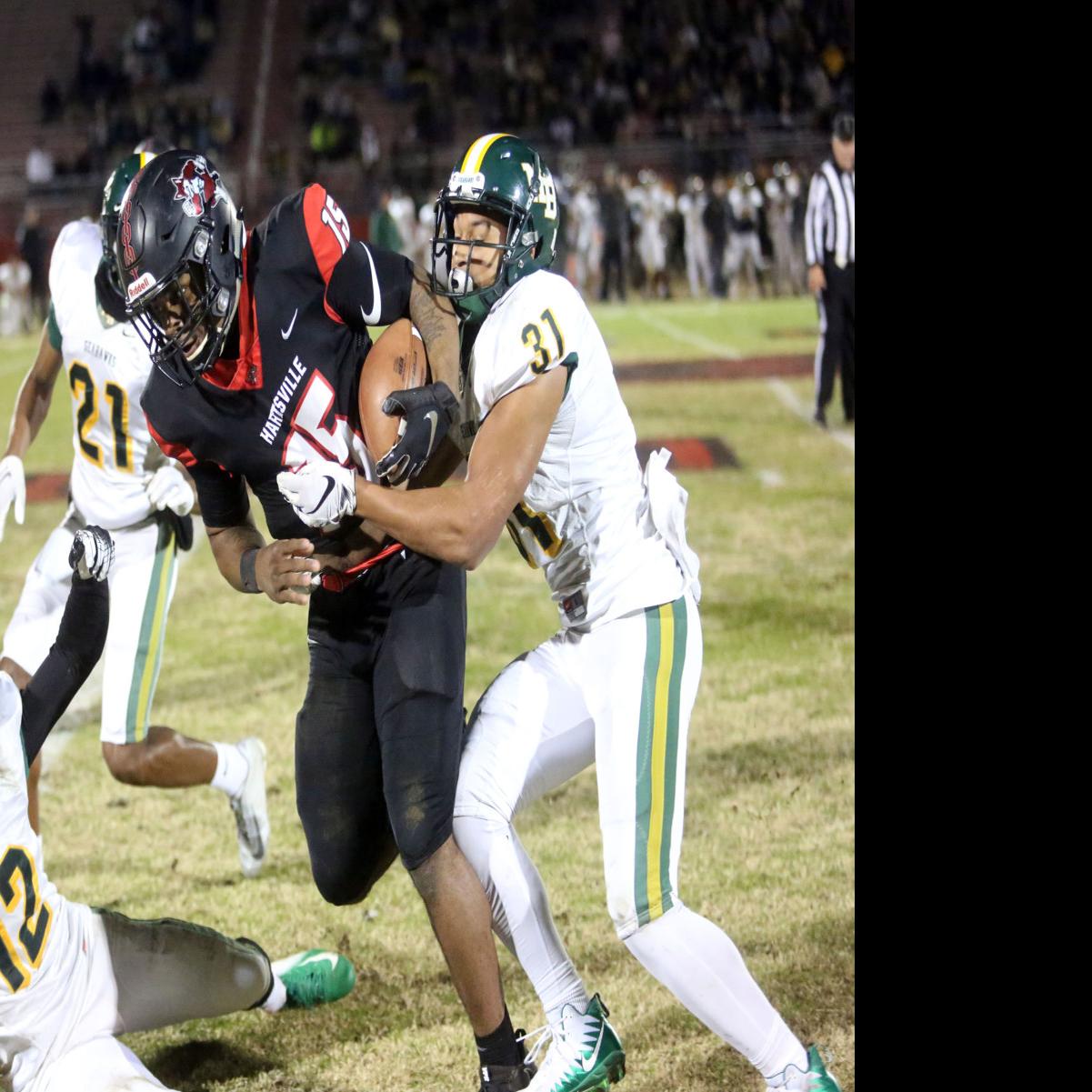 Hartsville Loses 52 31 To Myrtle Beach In Class 4a Lower State