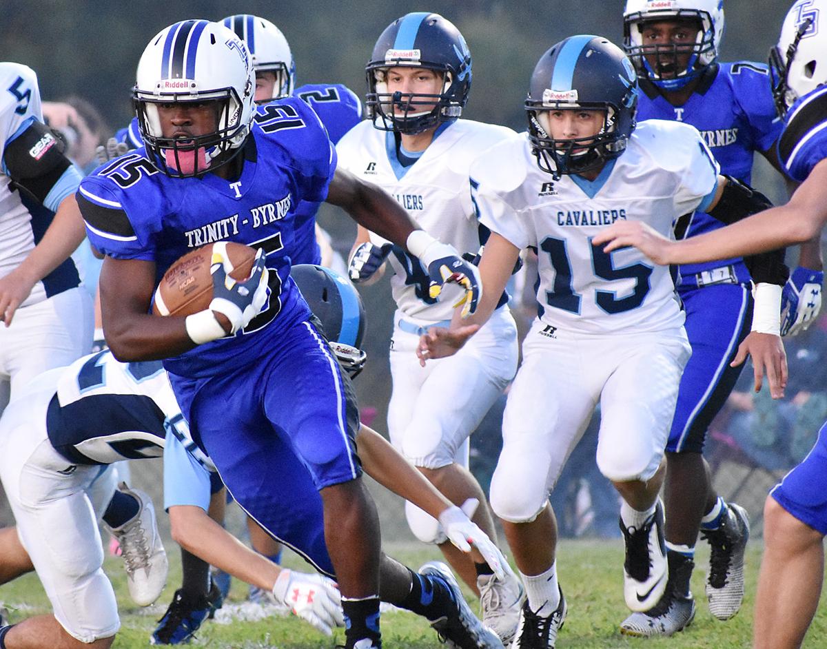 Trinity Byrnes 49 Vs Robert E Lee Football 28 Gallery Scnow Com