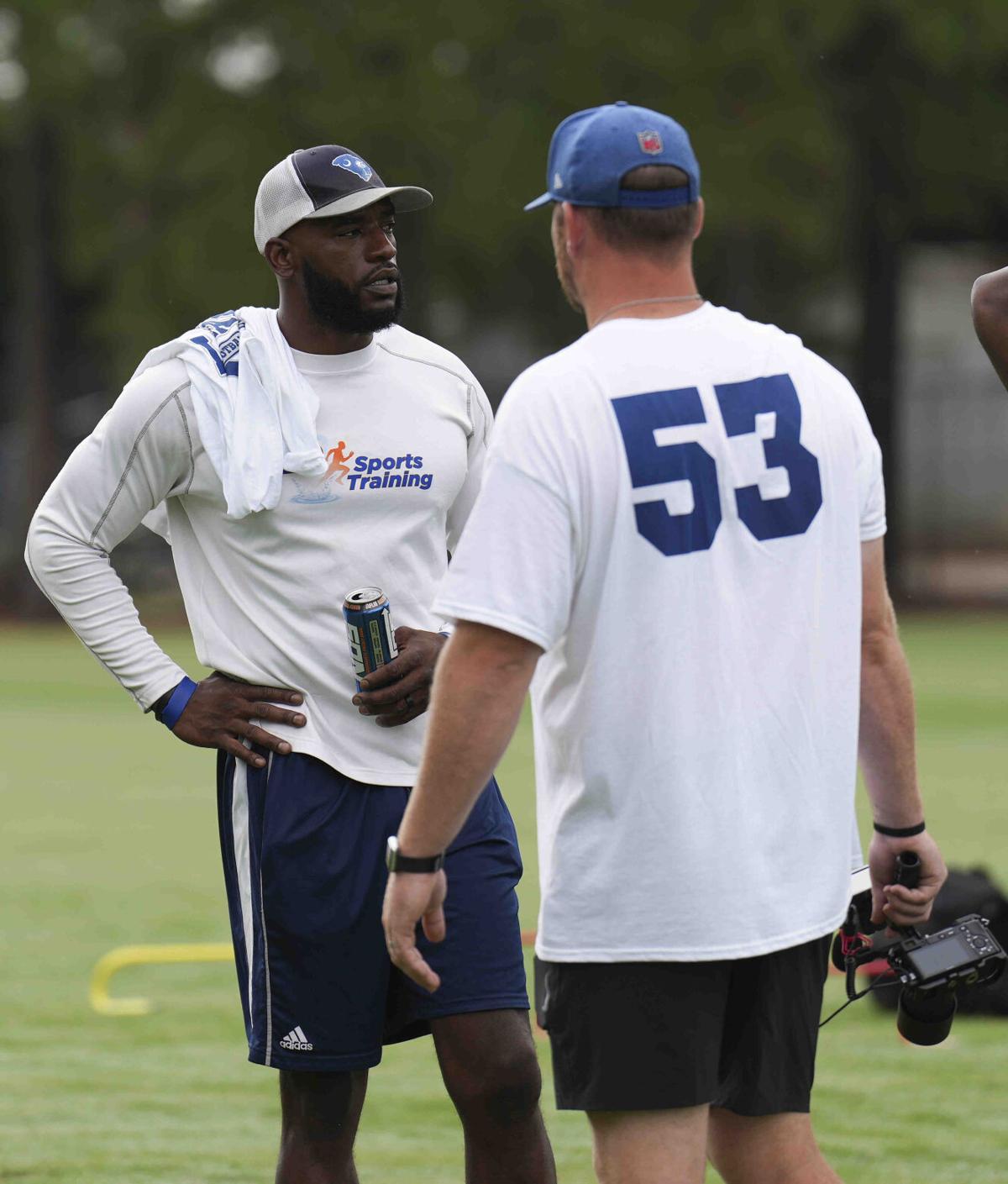 PHOTOS: Darius Leonard Youth Football Camp / Hilltop Park Ribbon Cutting