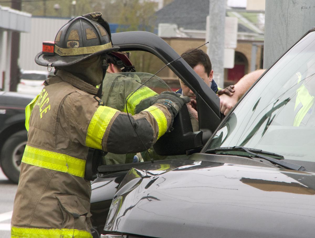 Two people injured in Thursday morning Florence crash Local News